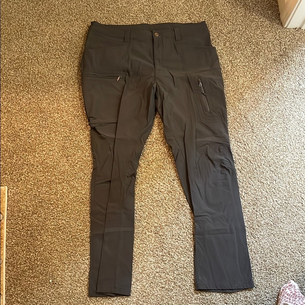 Men's North Face Gray Pants